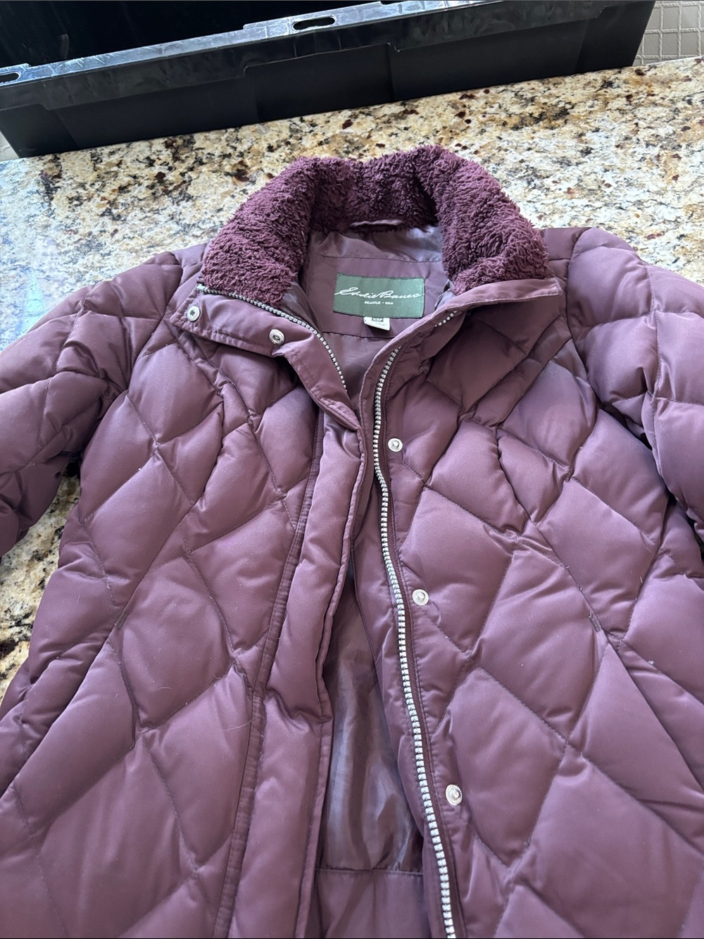 Eddie Bauer Burgundy 650 Fill Power Goose Down Quilted Puffer Coat